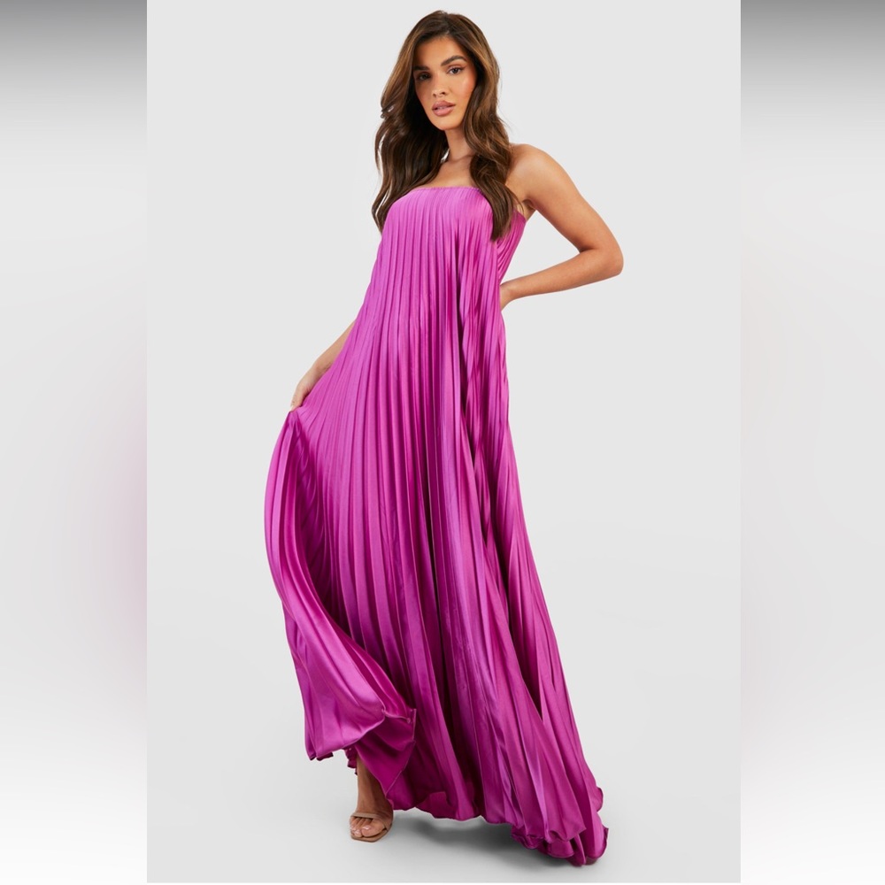 Boohoo pleated satin bandeau maxi dress- Purple- Size 4 New With Tags
